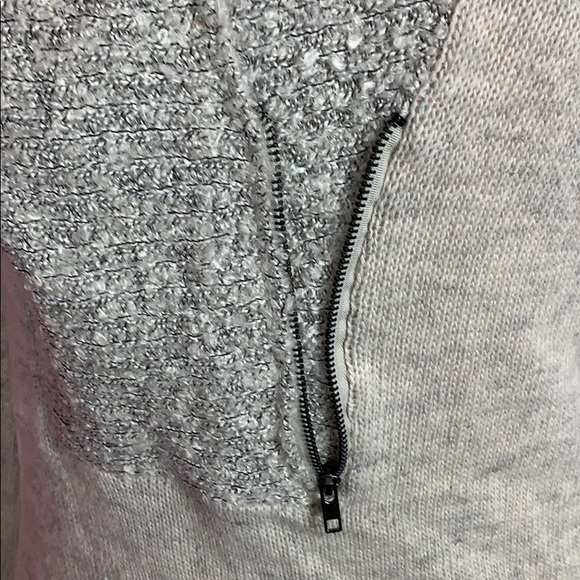 Olivia Sky multi texture gray/white sweater - Picture 3 of 10